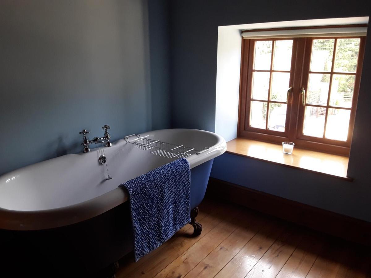 The Granary Bed and Breakfast Talgarth Exteriör bild
