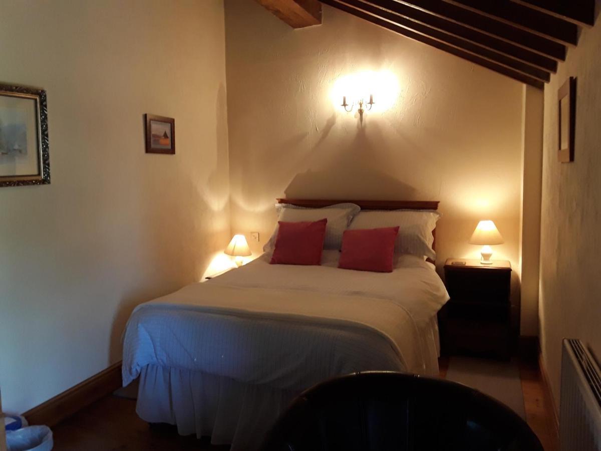 The Granary Bed and Breakfast Talgarth Exteriör bild
